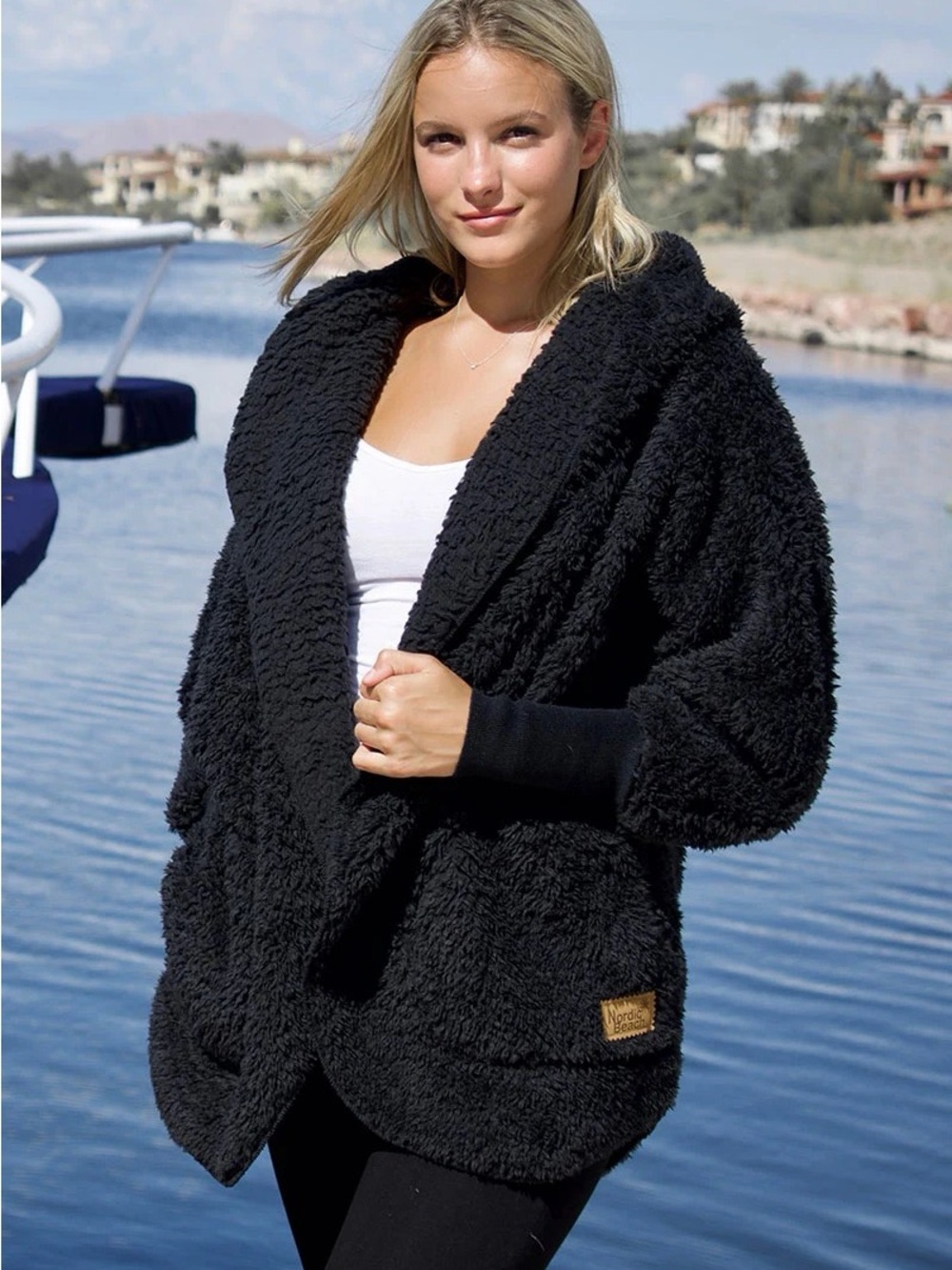 Nordic Beach Black Licorice Wrap Fluffy Fleece One Size